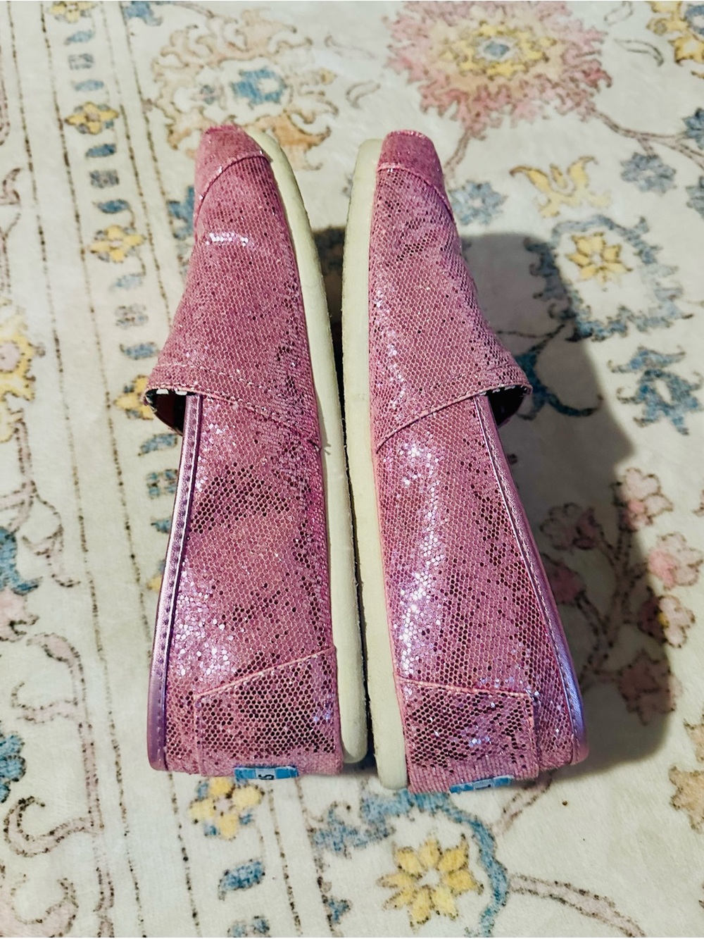 Toms Womens Pink Sparkle Slip-On Loafers Shoes W7 - Picture 5 of 8